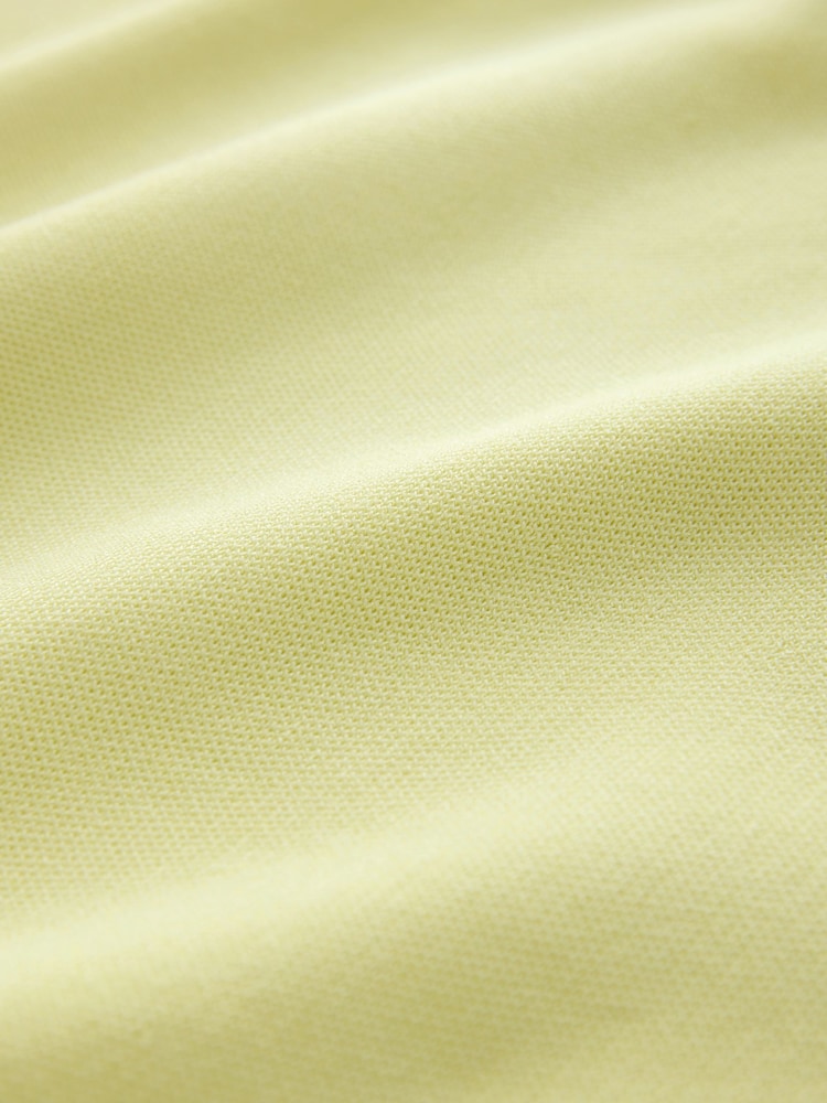 Light Yellow Smart Knitted Crew Neck Sleeveless Dress - Image 7 of 7