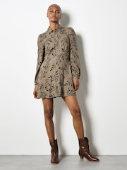 Apricot Green Pressed Leaf V-Shape Dress - Image 2 of 5