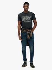 Camiseta Superdry Heritage Brand Relaxed - Imagem 4 de 7