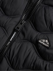 Jaqueta acolchoada com capuz Fuji Lite Wave da Superdry - Imagem 7 de 7