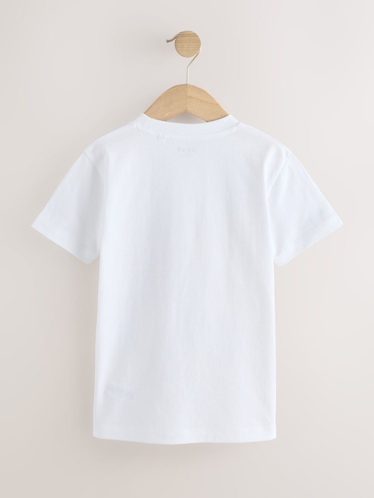 白色/金色足球印花連衣裙 - 標準剪裁短袖圖案印花T恤（3-16歲） - 圖片 2，共 5