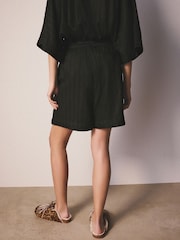 Negru - Pantaloni scurți cu in - Imaginea 3 din 7