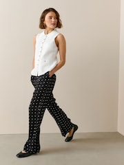 White Smart Button Up Knitted Waistcoat - Image 3 of 8