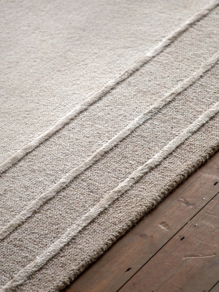 Gallery Home Beige Savannah Tonal Border Rug - Image 2 of 6