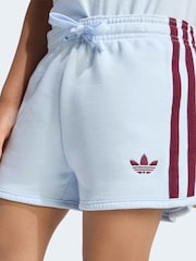 adidas Originals Blue T-Shirt and Sprinter Shorts Set - Image 5 of 10