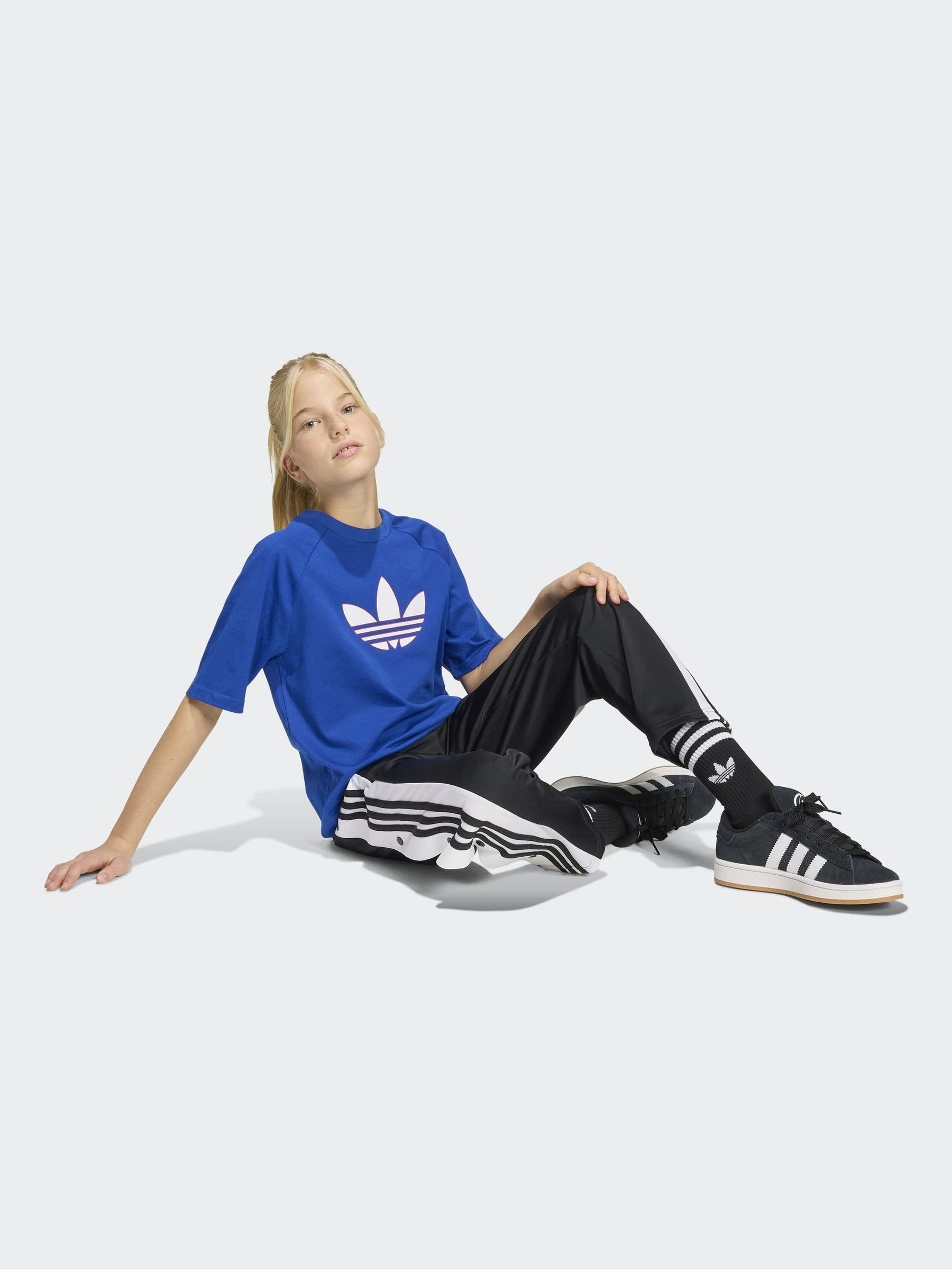 Comprar Azul escuro - Camiseta oversized Adidas Original Trefoil