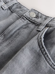 Grå - Højtaljede, krøllede front-jeans med koniske tønde - Billede 2 af 4