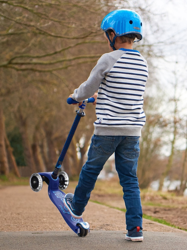 Micro Scooters Navy LED Maxi Deluxe Scooter - Image 1 of 5