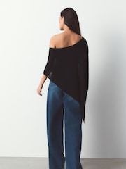 Czarny - Lightweight Poncho - Obraz 2 z 8