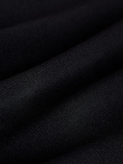 Czarny - Lightweight Poncho - Obraz 8 z 8