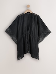 Nyeusi - Maelezo ya Kaftan ya Kufunika kwa Tai ya Mbele ya Crochet - Picha 5 kati ya 7