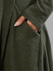 Yours Curve Drape com bolso Dress - Imagem 4 de 5