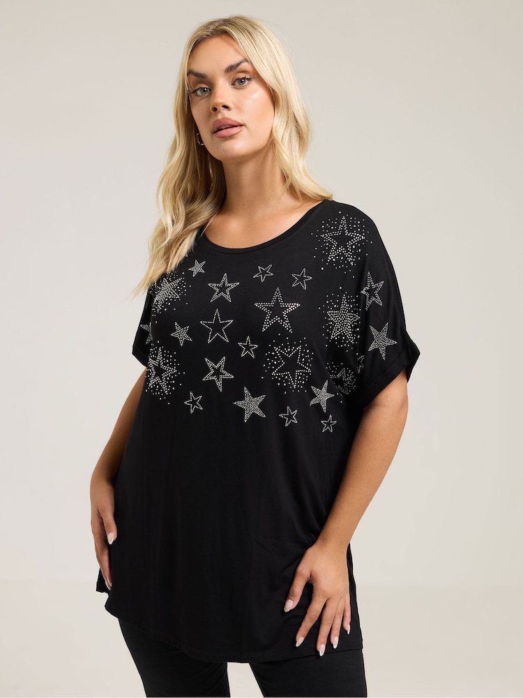 Yours Curve Black Star Hot Fix Grown On T-Shirt - Image 1 of 5