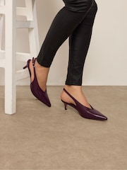 Vermelho - Sapatos Long Tall Sally V Cut Kitten Slingback heels - Imagem 1 de 6