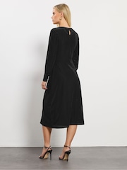 M&Co Petite Keyhole Velvet Dress - Imagem 3 de 5