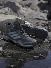 adidas Terrex Black Skychaser Mid GORE-TEX Hiking Trainer - Image 7 of 12