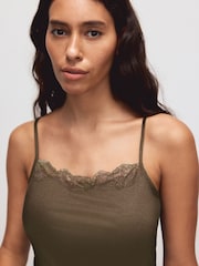 Шоколадно-коричневий - Lace Trim Cami Top With Linen - Image 4 of 7