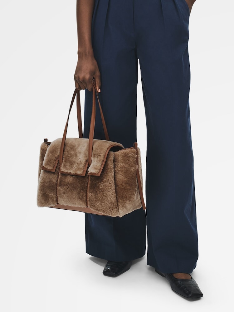 Radley Brown The Chancery Shearling Shoulder Bag - Image 8 of 8 Radley Brown The Chancery Shearling Shoulder Bag - Image 8 of 8