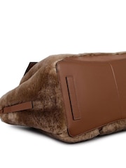 Radley The Chancery Shearling Shoulder Bag - صورة 9 من 9
