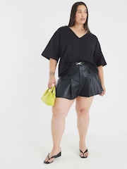 River Island Black Belted Flippy Faux Leather Shorts - Image 2 of 6