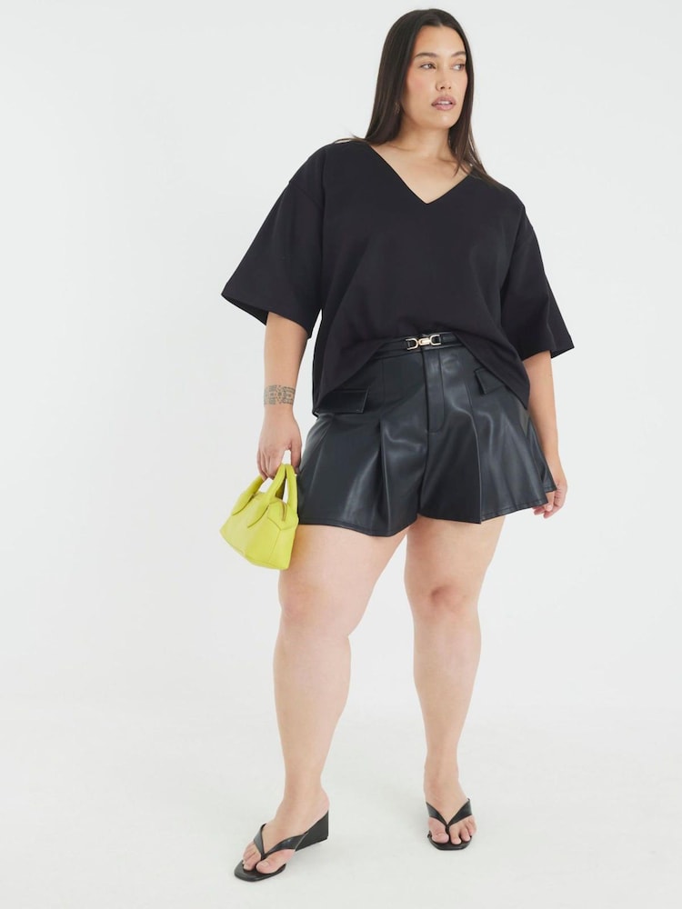 River Island Black Belted Flippy Faux Leather Shorts - Image 2 of 6