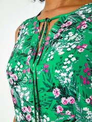 Vestido Roman Petite com estampa floral e babados na bainha - Imagem 5 de 5