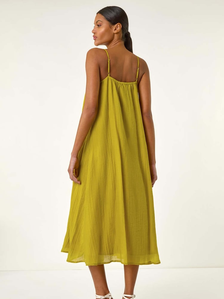 Vestido midi com pregas texturizadas romanas e balanço - Imagem 2 de 5