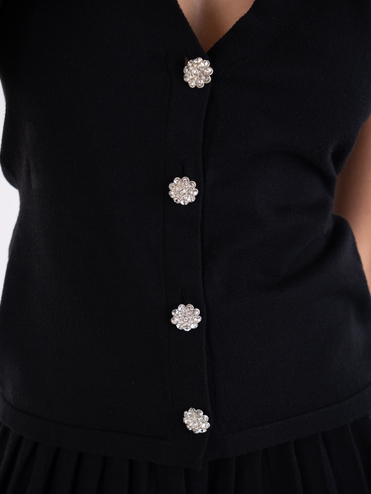 Amy Lynn Black Clarissa Embellished Halter Neck Knitted Longline Waistcoat - Image 9 of 9