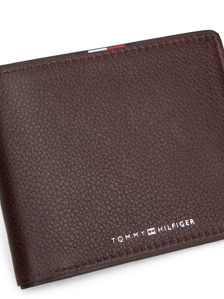 Tommy Hilfiger Brown Corporate Leather Card And Coin Wallet - Image 5 of 5 Tommy Hilfiger Brown Corporate Leather Card And Coin Wallet - Image 5 of 5