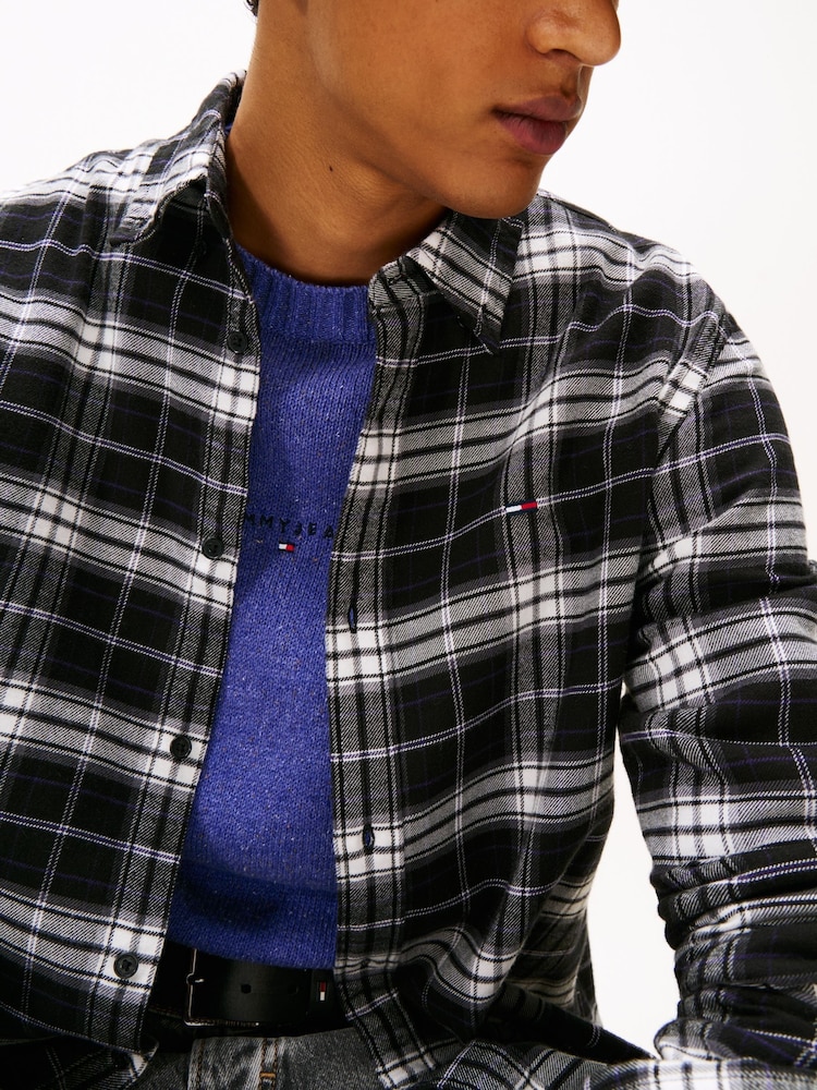 Tommy Jeans Black Regular Fit Check Flannel Shirt - Image 2 of 5 Tommy Jeans Black Regular Fit Check Flannel Shirt - Image 2 of 5