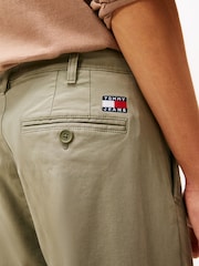 Tommy Jeans Green Otis Regular Twill Chinos - Image 4 of 4