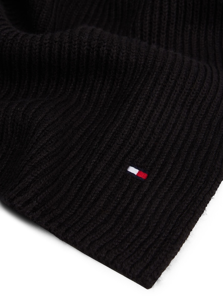 Tommy Hilfiger Black Flag Embroidery Ribbed Scarf - Image 4 of 4 Tommy Hilfiger Black Flag Embroidery Ribbed Scarf - Image 4 of 4