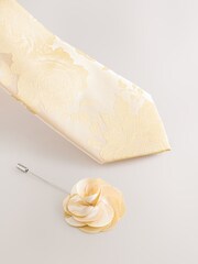 Yellow Tie Pocket Square and Pin Set - Image 4 of 4