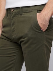 U.S. Polo Assn. Green Classic Chinos Shorts - Image 3 of 5