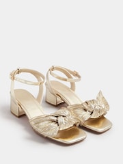 Yours Curve Extra-Wide Fit Mid Bow Block Sandal - Imagem 3 de 5