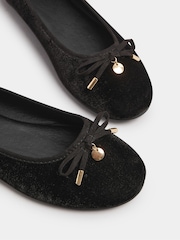 أسود - Long Tall Sally Velvet Ballet Pumps - صورة 4 من 5