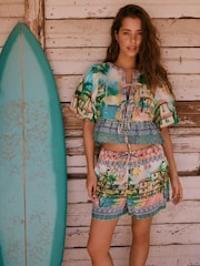 Bright Scenic - شورت شاطئ للصيف - Image 2 of 7