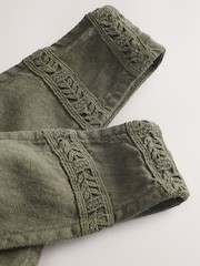 كاكي أخضر - Lace Insert V-Neck Playsuit - صورة 7 من 8