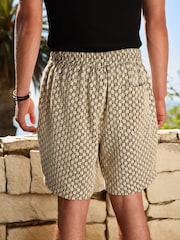 Monochrome Crochet Drawstring Waist Shorts - Image 2 of 7