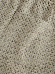 Salbeigrün - Shorts mit Waffelstruktur und Kordelzugbund - Bild 9 von 10