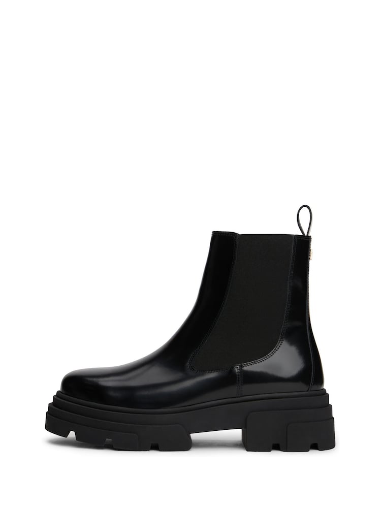 Tommy Hilfiger Shiny Leather Cleat Chelsea Boots - Imagem 2 de 5