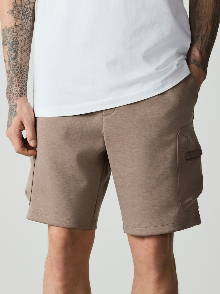 بني فاتح - شورتات كارجو جيرسيه - صورة 1 من 10 بني فاتح - شورتات كارجو جيرسيه - صورة 1 من 10