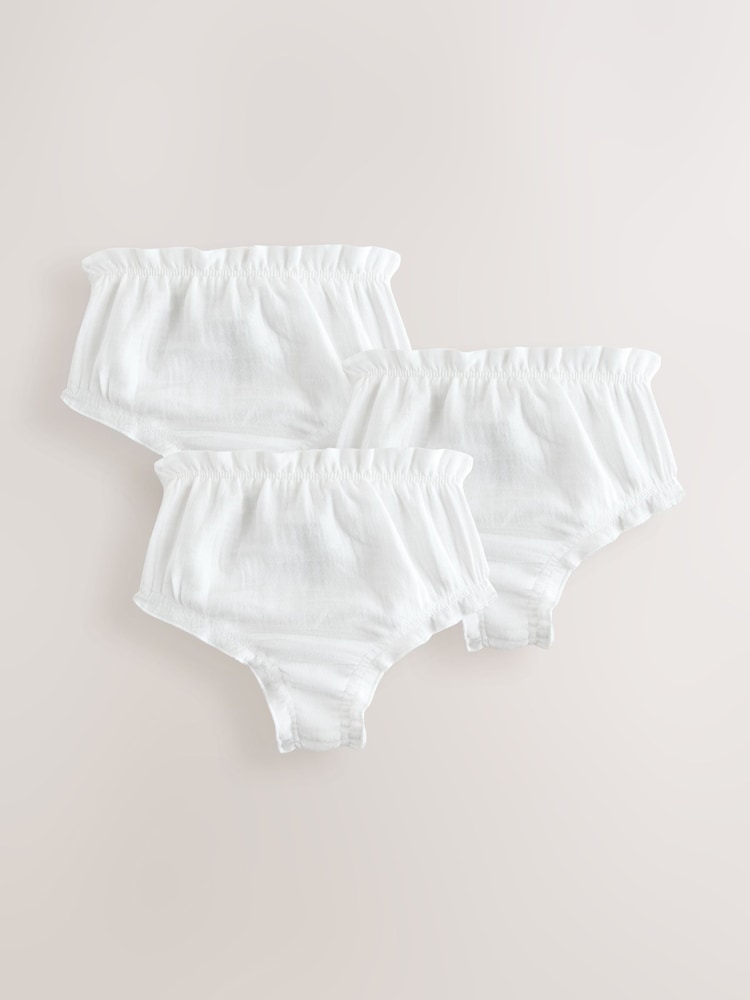أبيض - Woven Baby Knickers 3 Pack (0mths-2yrs) - صورة 1 من 7 أبيض - Woven Baby Knickers 3 Pack (0mths-2yrs) - صورة 1 من 7