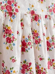 فستان صيفي تصميم فتحات على شكل قلب من JoJo Maman Bébé - Image 3 of 4