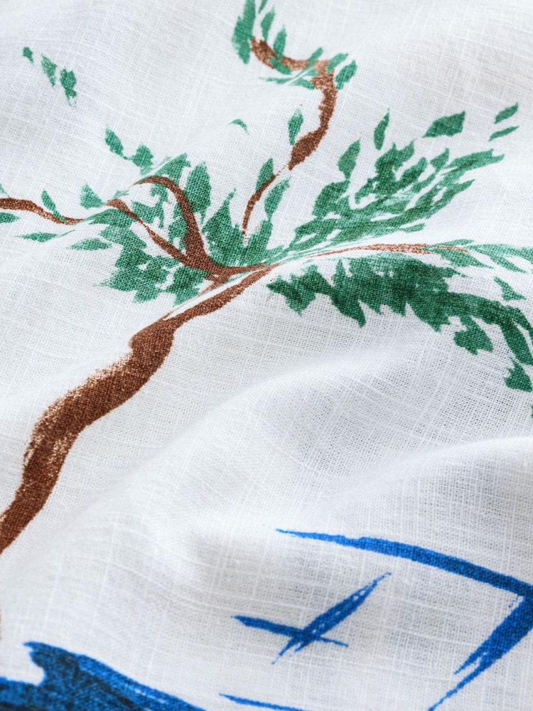 White/Blue Scenic Border Print - T-Shirt ya Boksi ya Mikono Mifupi yenye Kitani - Picha 8 kati ya 8