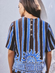Brown/Blue Stripe Sun Border Print Short Sleeve Boxy T-Shirt with Linen - Image 4 of 7