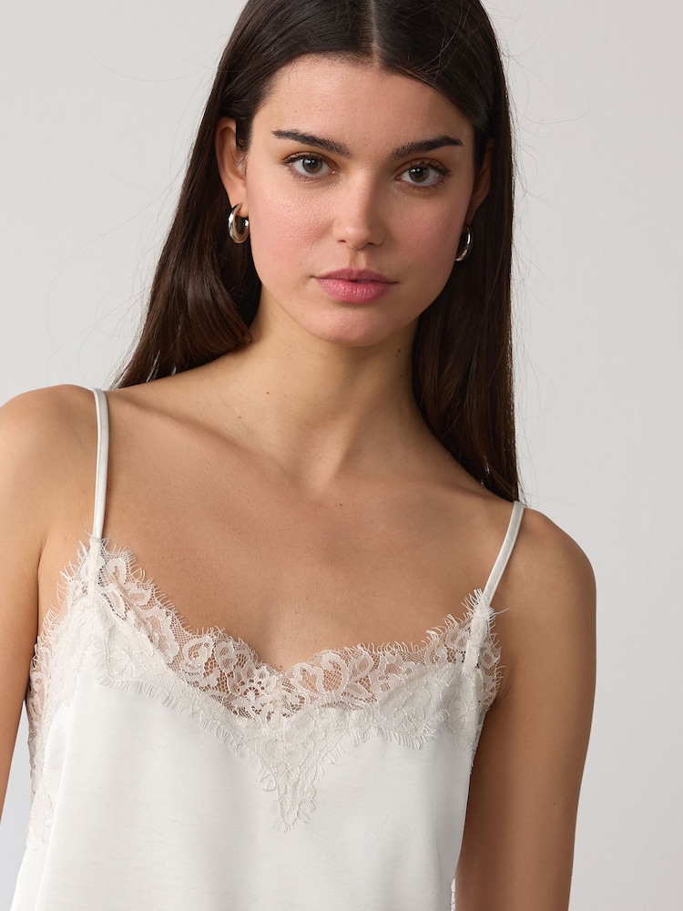 Cream Asymmetric Hem Lace Cami Top - Image 5 of 5