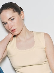 The Set 3 Pack Fine Knit Scallop Trim Vest Tops - Imaginea 5 din 6