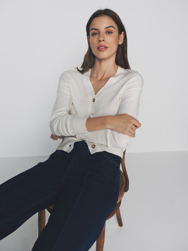 The Set 3 Pack Knitted V-Neck Cardigans Brown/Light Blue/Cream - Image 2 of 7