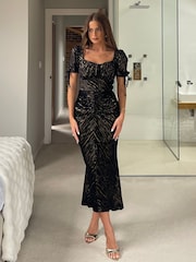 Girl In Mind Black Dove Ruched Detail Velvet Midi Dress - Image 3 of 5